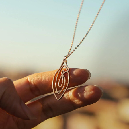 Vulvii - collier vulve en...